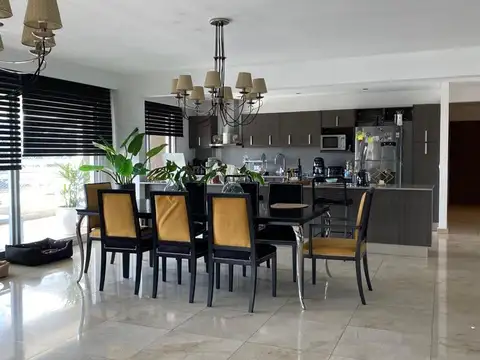 Departamento 4 ambientes con 3 baños