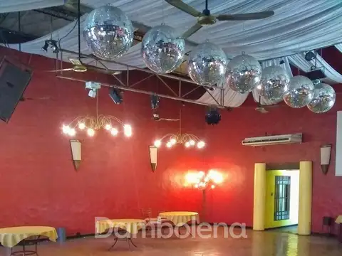 Local en Venta en Centro (Moreno), USD 330.000