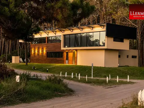 Vendo Casa 4 amb 3 dormitorios, VillaRobles Partido Pinamar