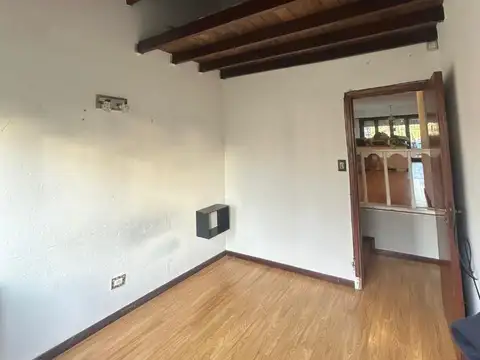 Departamento en Venta en Parque Luro, USD 73.000