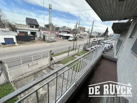 Local en Venta 50 años