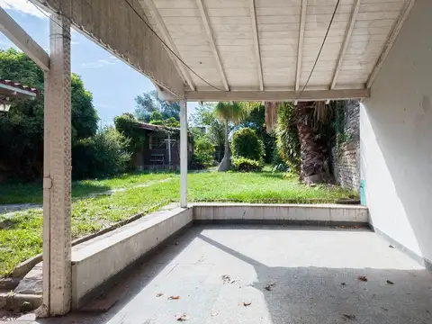 CHALET 3 AMB - EN VENTA BERNAL