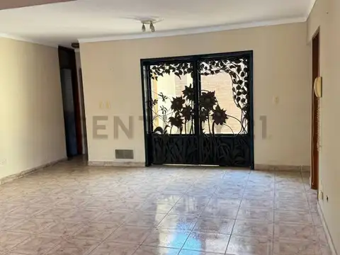 Casa en Venta en Mendoza, USD 93.000