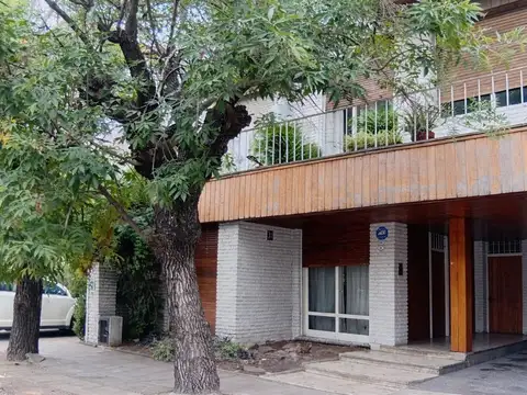 VENTA CASA Paso del Rey Centro