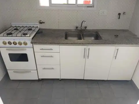 Depto Tipo Casa en Venta en La Plata, USD 43.000