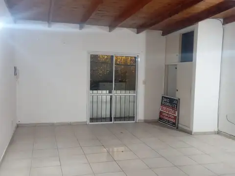L. M. Campos 100, Piso 932