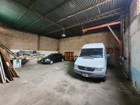 Galpon en Venta 20  mts Fondo