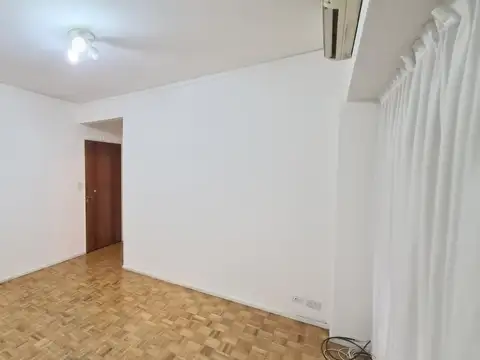 Oficina 2 ambientes con 1 baño