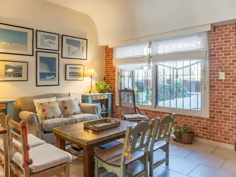 Venta  Dúplex 3/4 Amb c/Jardín, Quincho y Cochera