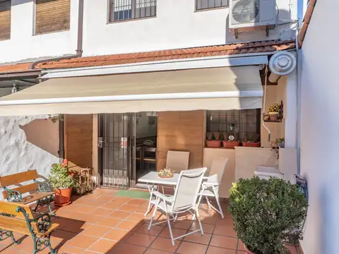 Depto Tipo Casa 3 ambientes con 2 baños