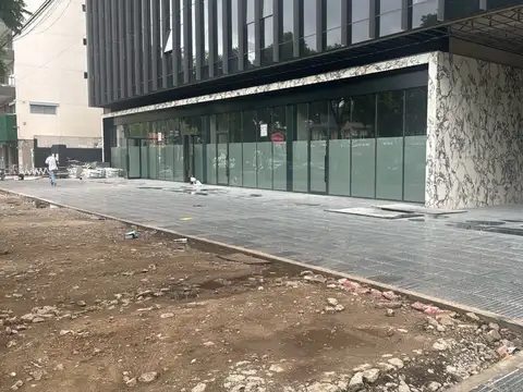 Local en Alquiler en Vicente Lopez Vias / Maipu, USD 11.000