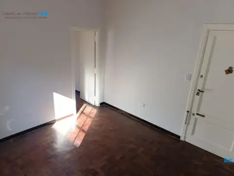 Depto Tipo Casa en Venta en Ramos Mejía, USD 60.000