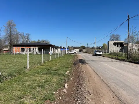 VENTA LOTE BARRIO LOS PINOS, EXALTACION DE LA CRUZ 200