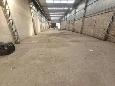 Galpon en Venta en Wilde, USD 290.000