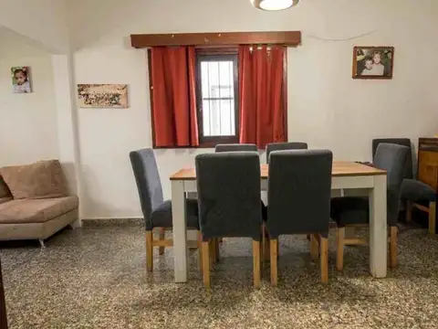 Depto Tipo Casa 3 ambientes con 1 baño