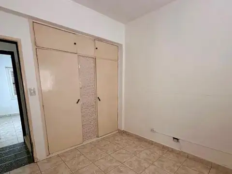 Depto Tipo Casa en Alquiler 60 años