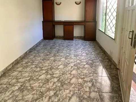 Depto Tipo Casa en Alquiler de 2 dormitorios
