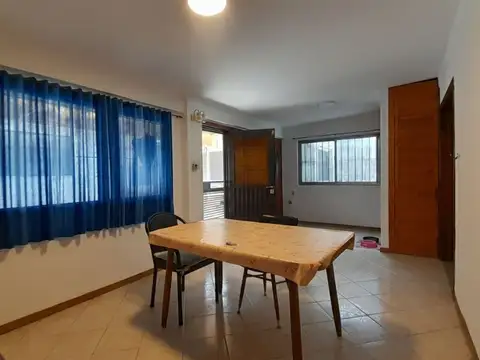 VENTA CASA 4 AMBIENTES SAN ANTONIO DE PADUA