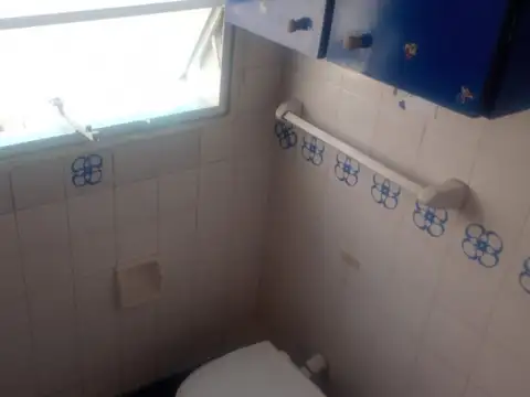 ALQUILER MONOAMBIENTE FLORESTA