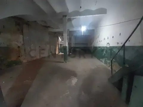 Galpon en Venta 5  mts Frente