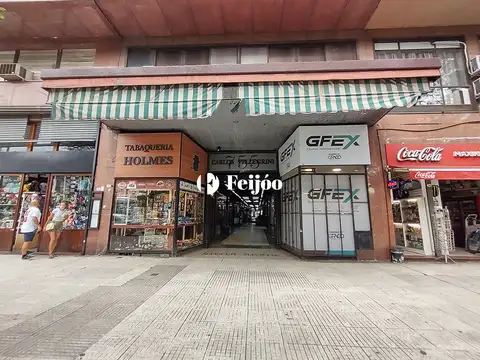 ALQUILER | Local en Galería: C. Pellegrini - Córdoba - 9 m²