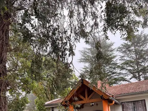 Hermosa propiedad en El Rodeo con amplio terreno