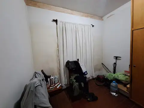 Casa 4 ambientes con 1 baño