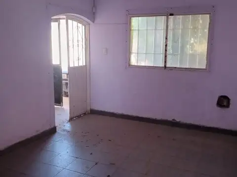 Casa 7 ambientes con 5 baños