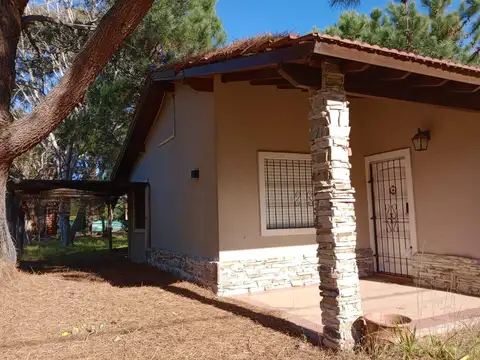 VENTA CASA 3 ambientes Jardin Cochera en NUEVA ATLANTIS 600 mts del MAR