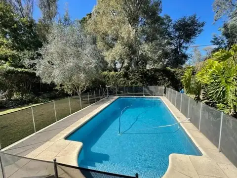 Casa 4 ambientes con 3 baños