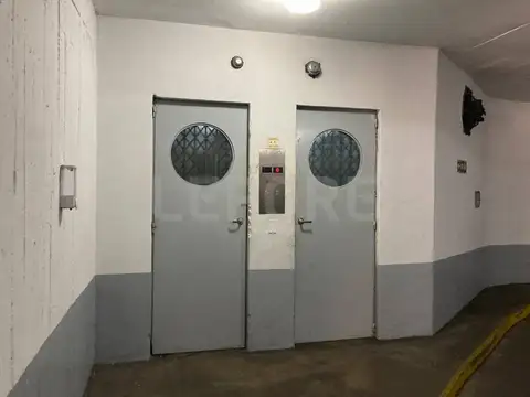 Cochera en Venta Fija