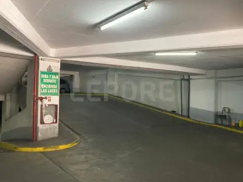 Avenida Rivadavia 900, Piso 4