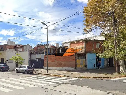 Avenida La Plata 2900