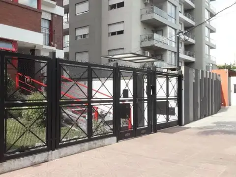 Gral Eduardo Munilla 1000, Piso 8