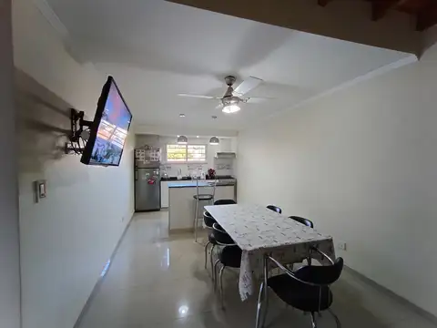 Depto Tipo Casa en Venta de 3 dormitorios