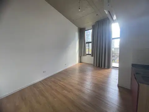 Departamento en Alquiler en Abasto, $ 590.000