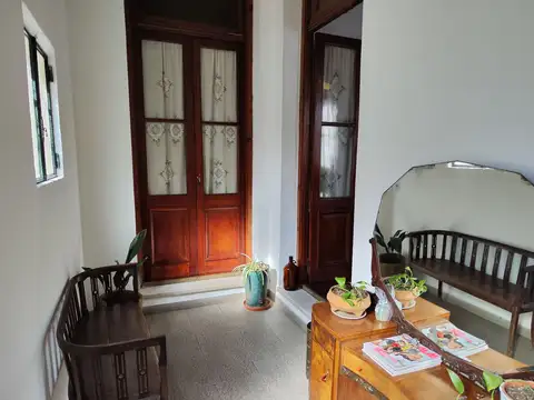 Hermosa Casa Antigua  Pleno Centro Luján