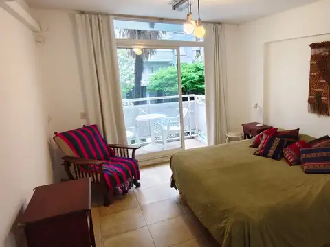 Departamento en Alquiler de Monoambiente