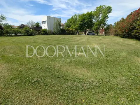 Terreno en Venta de 909,0 m2