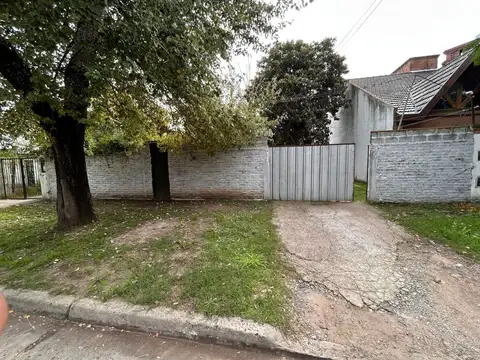 Terreno en Venta en José Mármol, USD 200.000
