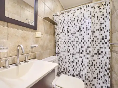 ALQUILER - Oficina de 2 Ambientes en el Corazón de Recoleta