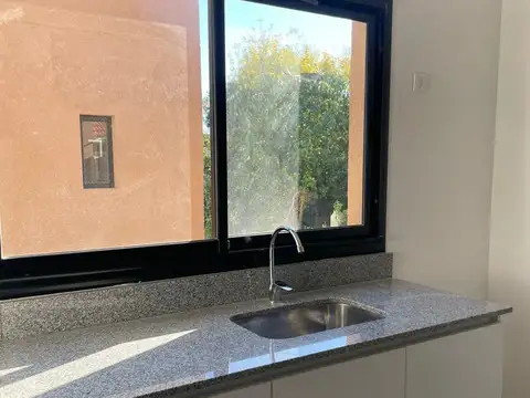 Departamento en Venta en Munro, USD 189.000