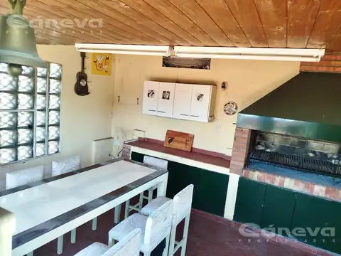 Depto Tipo Casa en Venta en Martinez Santa Fe / Fleming, USD 198.000