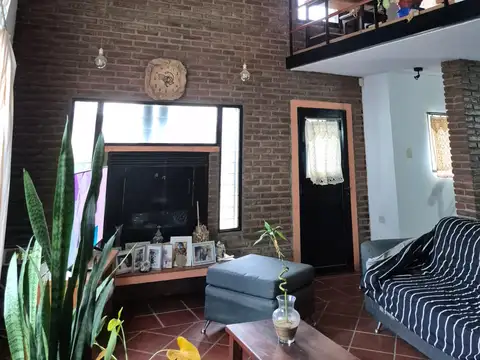 Quinta en Venta con 1 cochera