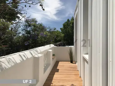 Casa 2 ambientes con 1 baño