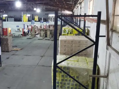 Galpon en Alquiler 20  mts Fondo