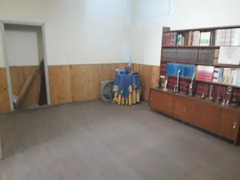 CASA 5 AMB + 3 PH  LOTE 950M2  OPORTUNIDAD COMERCIAL