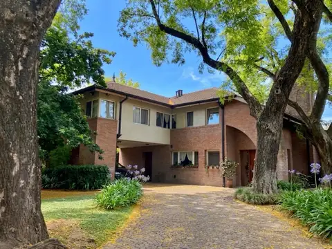 VENTA VILLA BERTHA BENAVIDEZ, TIGRE