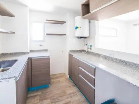 DEPARTAMENTO, UN DORMITORIO CON PATIO A ESTRENAR, CENTRO.