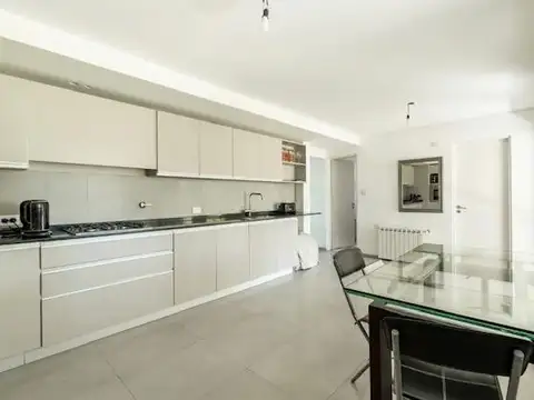 Casa 6 ambientes con 3 baños